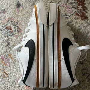 Nike Women’s Court Legacy Sneakers